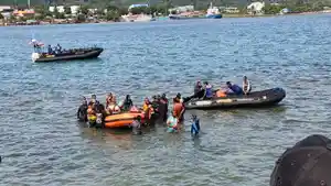 Tim-SAR-menemukan-jenazah-remaja-yang-tenggelaman-di-Teluk-Sawaibu.jpg