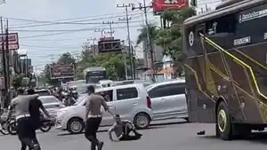20260324-_-Polisi-Terlindas-Bus-di-Madiun.jpg