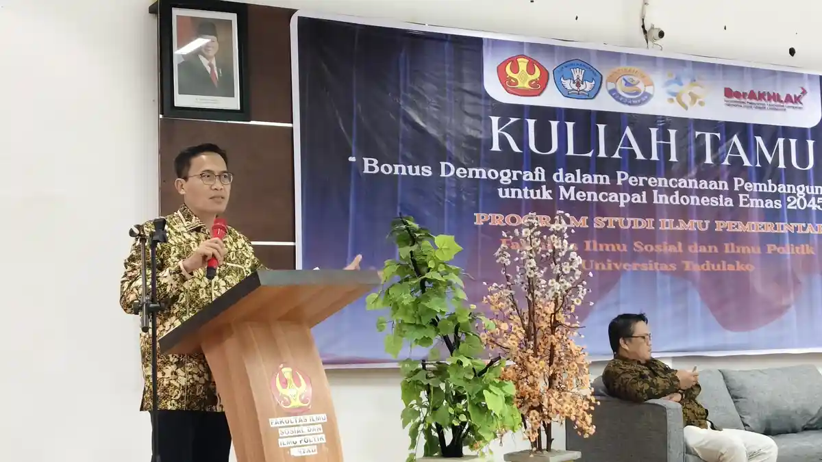 Bonus Demografi Bisa Jadi Ancaman, Mahasiswa Untad Didorong Siap Hadapi Indonesia Emas 2045