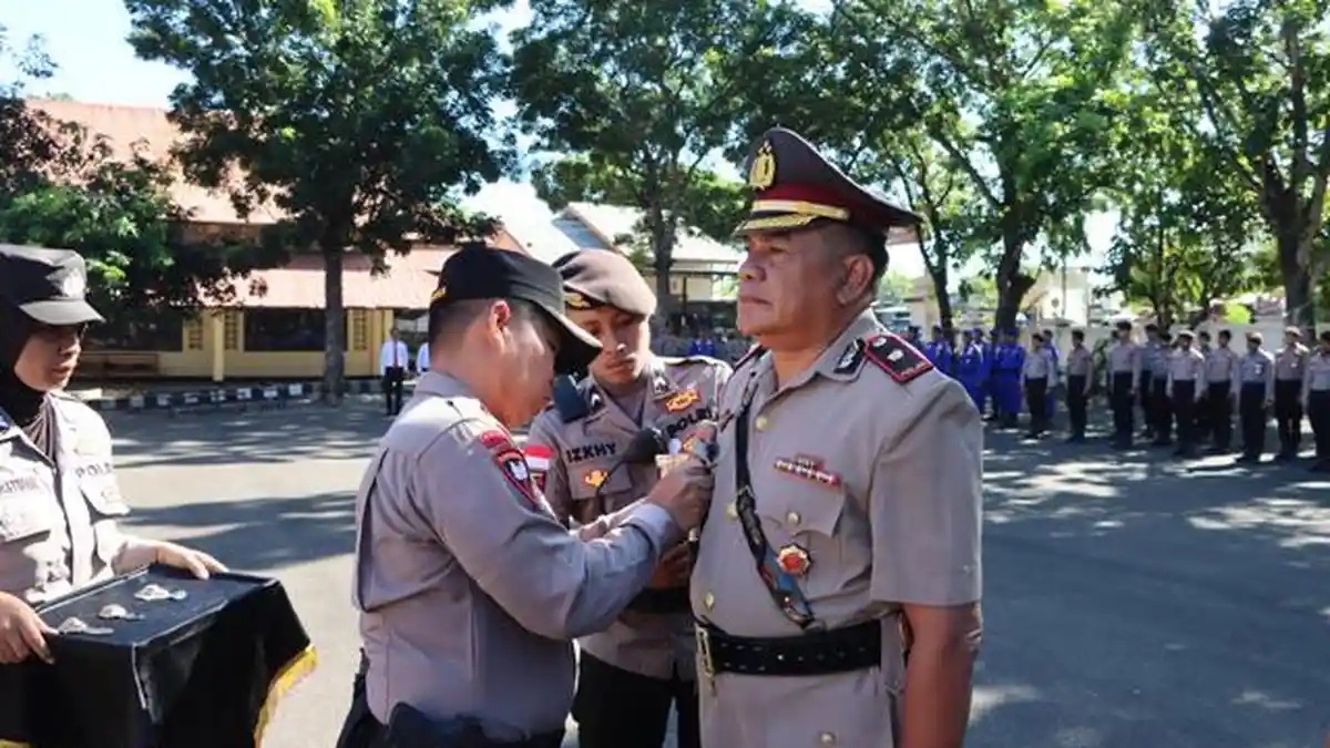 6 Pejabat Polres Manggarai Barat Dilantik, Ada Wakapolres hingga Kapolsek
