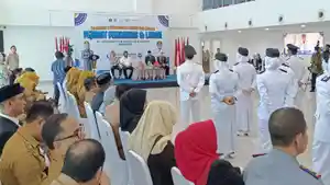 Wali-Kota-Siska-Karina-Imran-lantik-108-pejabat-pengawas-dan-lurah-di-Kendari-Sulawesi-Tenggara.jpg