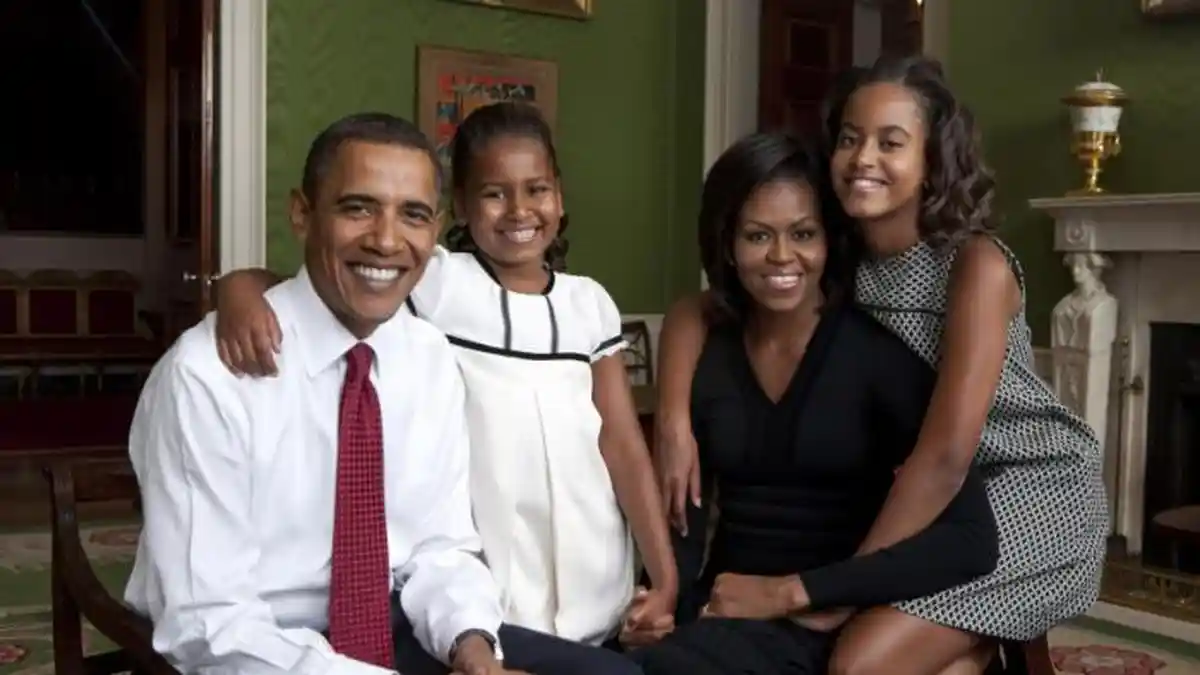 Anak Presiden Obama Dongkol Gara-gara Sinyal WiFi di Gedung Putih Lemot