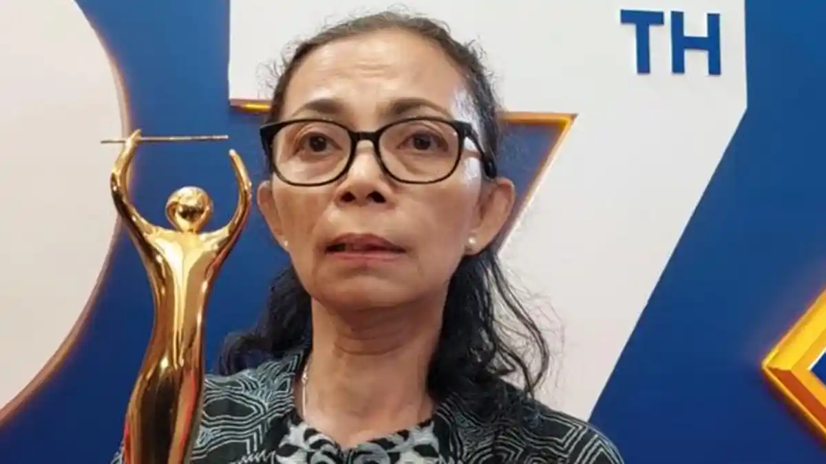 Elitha Purnama Ibu Mendiang Melitha Sidabutar Menangis Tersedu Ketika ...