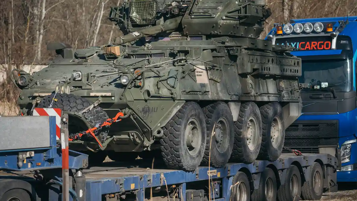 DPR AS Loloskan RUU Sewa Pinjam Militer untuk Mempercepat Bantuan ke Ukraina