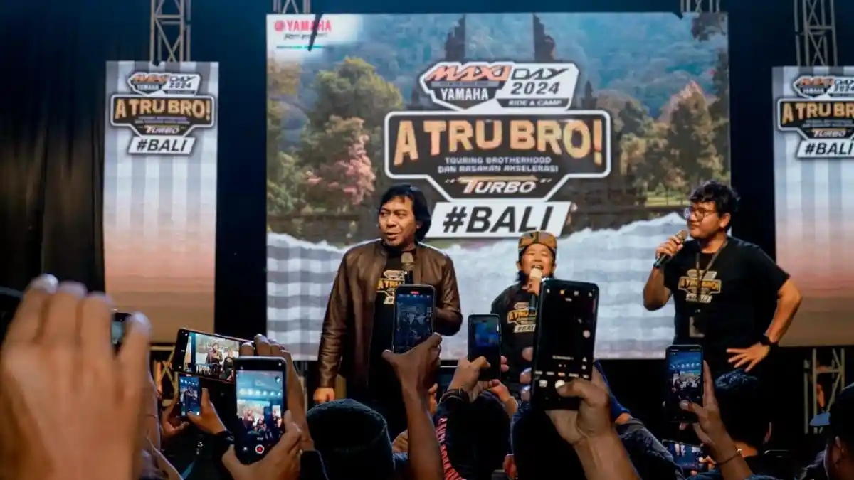 Komeng dan Adul Meriahkan Penutup MAXi Yamaha Day di Bali