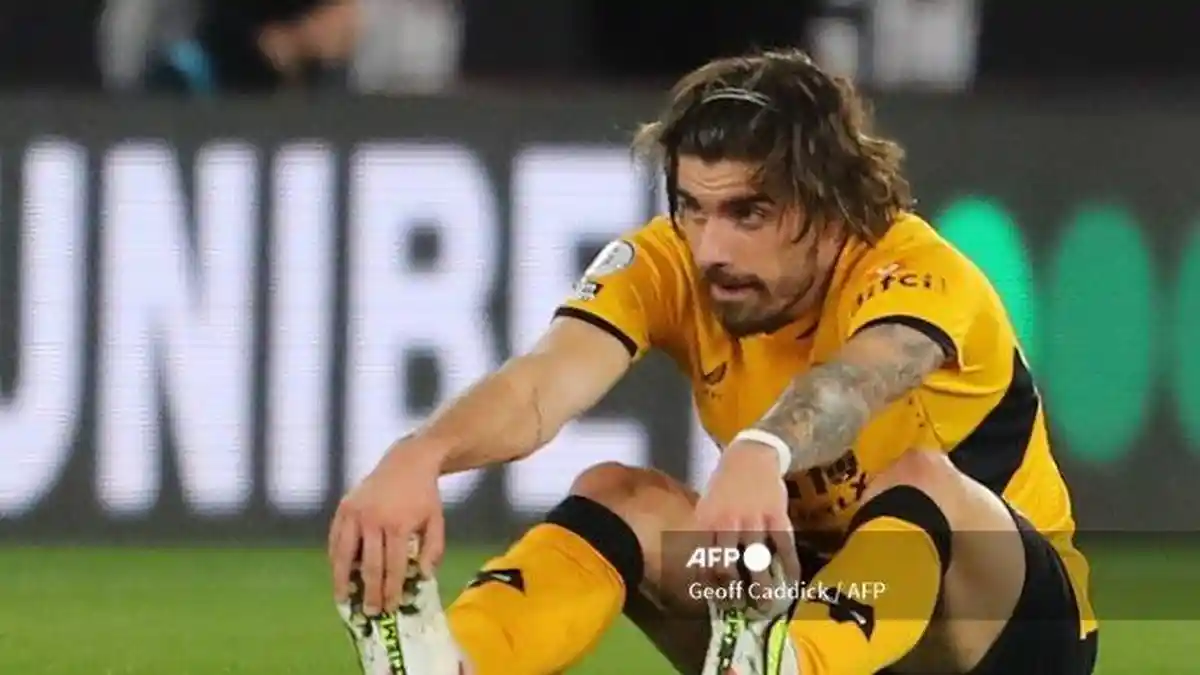 Bos Wolverhampton Wanderers Geram, Barcelona Terus Menggoda Ruben Neves, Dia Bahagia Disini !
