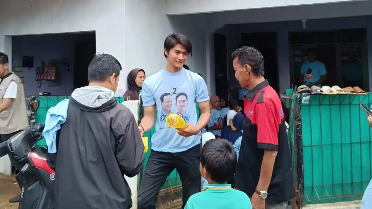 Relawan Gibran Jenguk Korban Longsor di Sukabumi, Dorong Pemerintah Percepat Pemulihan Warga