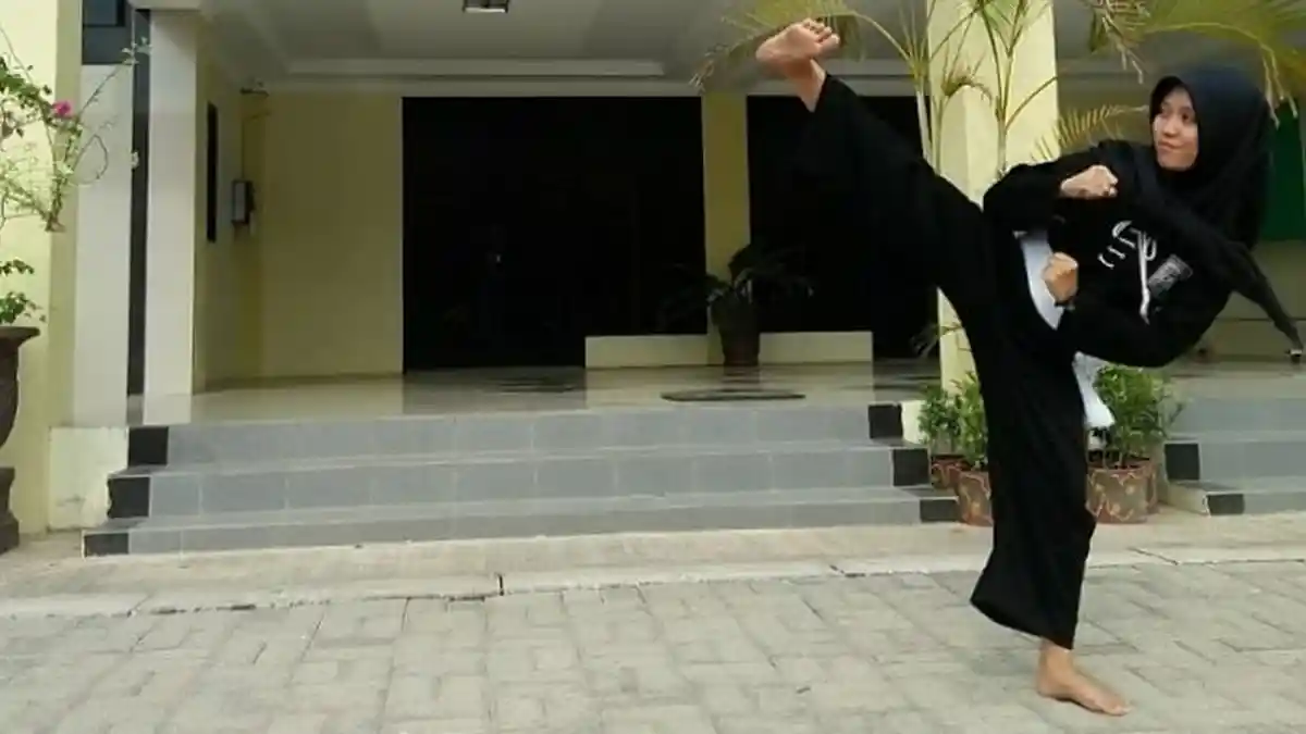 Pacar Sempat Menentang, Pendekar Cantik Ini Punya Jurus Jitu Supaya Direstui
