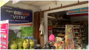 Agen-BRILink-Vitri-yang-terletak-di-Kabupaten-Karanganyar-Jawa-Tengah.jpg