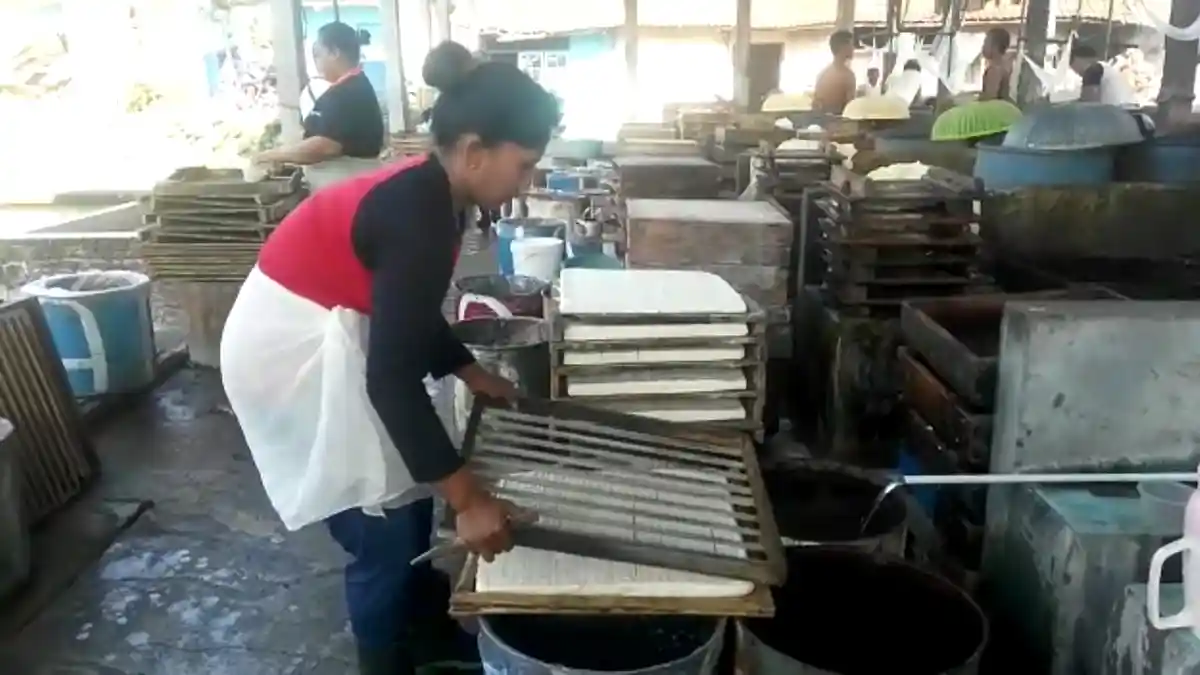 Kisah Perajin Tahu Brangsong Kendal di Tengah Pandemi Covid-19, Bertahan Demi Keluarga dan Karyawan