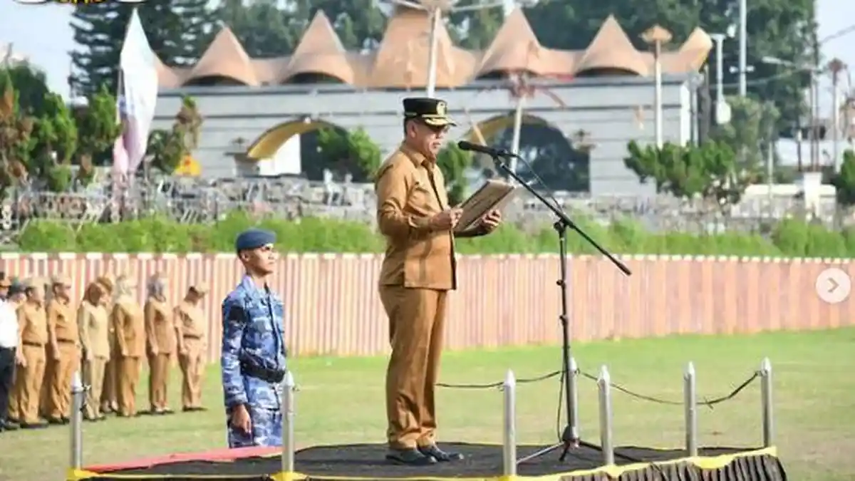 Ketua DPRD Mingrum Gumay Ajak Semua Pihak Menjaga Disiplin Kerja