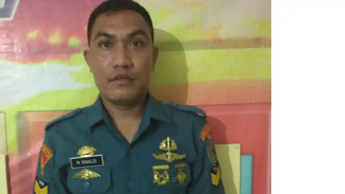 ALAMAK! Kelabui Kekasih, Pria Batam Ini Nyamar Jadi Marinir. Terungkap Saat Urus Surat Nikah