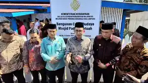 Fadli-Zon-Dorong-Masjid-Padang-Betuah-Jadi-Cagar-Budaya-Nasional.jpg