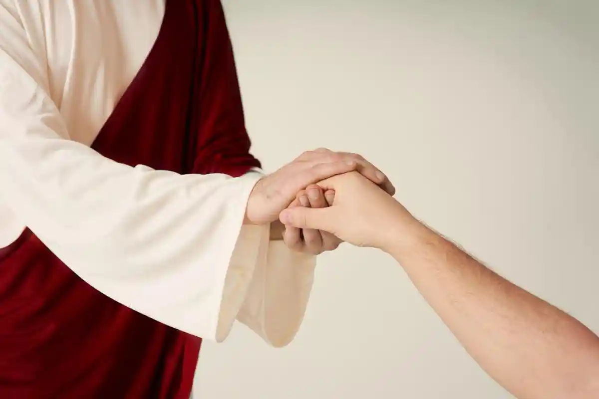 Bacaan Alkitab Yakobus 4:1-10, Gunakan Hikmat dari Tuhan