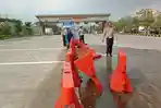 contraflowditolkarrenaretakan.jpg