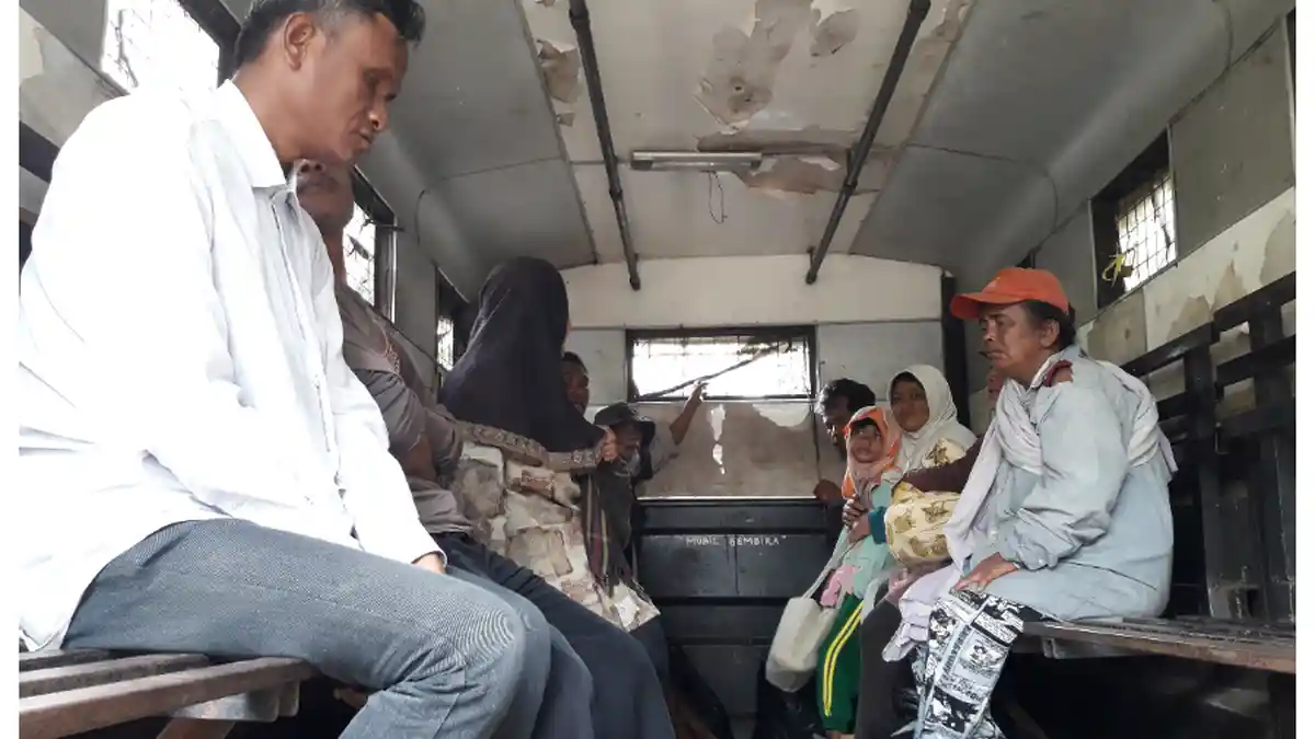 Ganggu Keindahan Kota Cimahi, Gepeng dan Anjal Ditertibkan