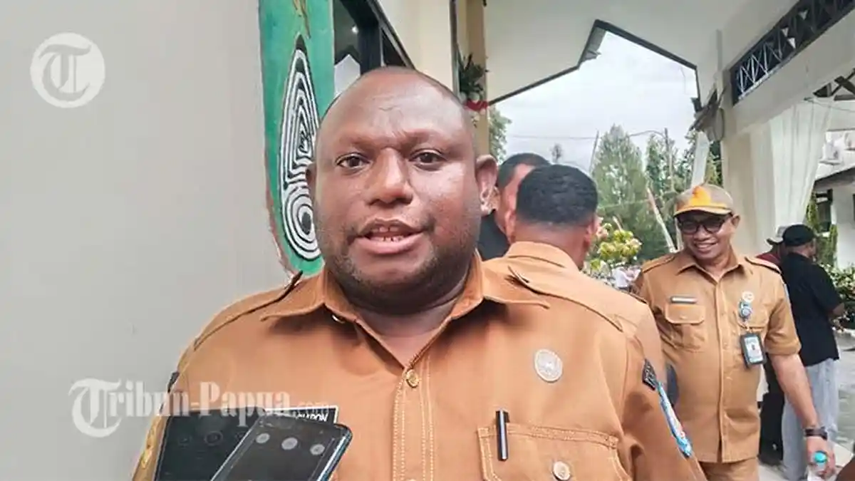 Diskominfo Kabupaten Jayapura Pasang Stalink di Kantor Kampung dan Puskesmas
