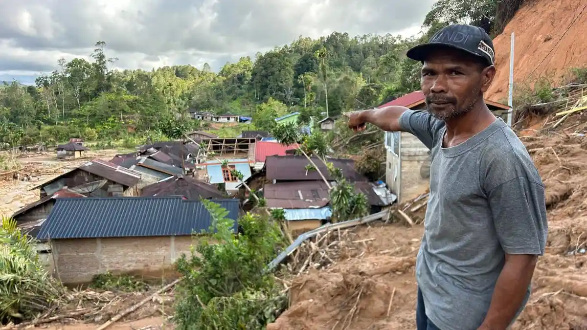 Pengungsi Longsor Lobu Pining Taput Berterimakasih ke PDIP Sumut, Titip Harapan ke Rapidin Simbolon