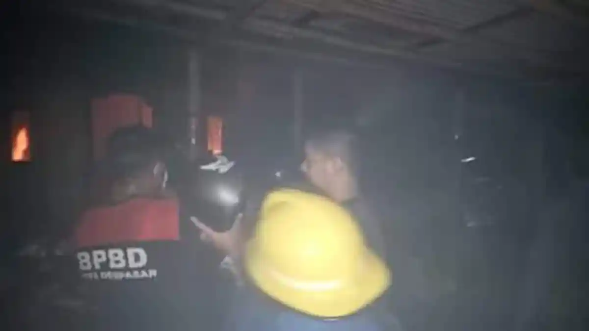 Rumah dan Garmen Seluas 4 Are di Jalan Ahmad Yani Dilahap Si Jago Merah Minggu Malam