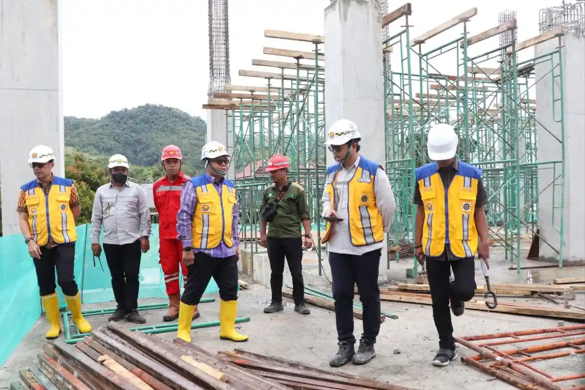 Konstruksi Tahan Gempa Kantor Baru Gubernur Sulbar, Idris: Kita Berkantor Lebih Aman