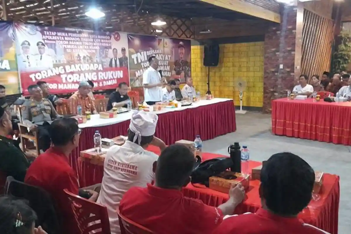 Bertemu Warga Tikala, Richard Sualang Tegaskan Predikat Manado Sebagai Kota Toleran