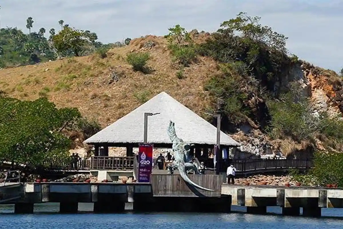 Wisata Labuan Bajo, Daftar Destinasi Spot Wisata Wajib Dikunjungi Saat Liburan Di Labuan Bajo