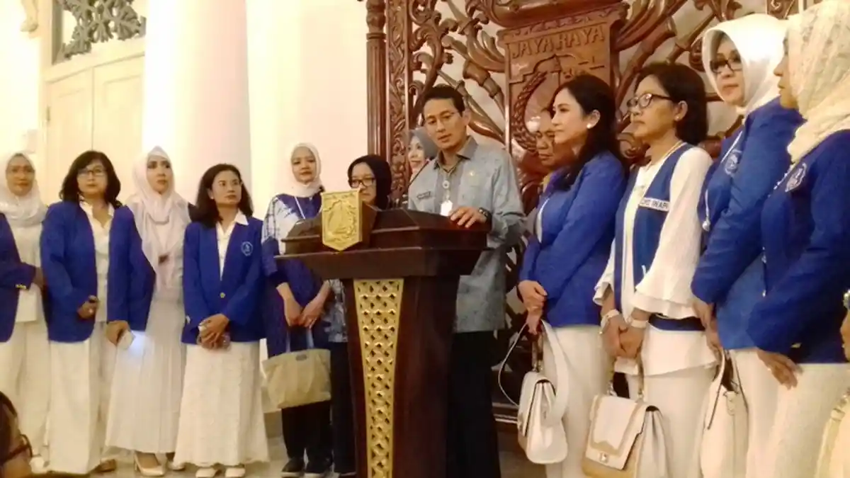 Sandiaga Rangkul IWAPI Buat Souvenir Asian Games 2018