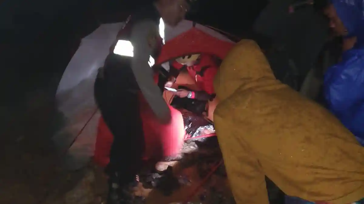 Akibat Cuaca Ekstrem, Seorang Pendaki Alami Hipotermia di Gunung Sibayak