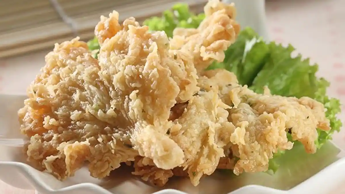 Miliki Kandungan Air Tinggi, Berikut Tips Bikin Jamur Goreng Tepung Tetap Renyah meski Sudah Dingin