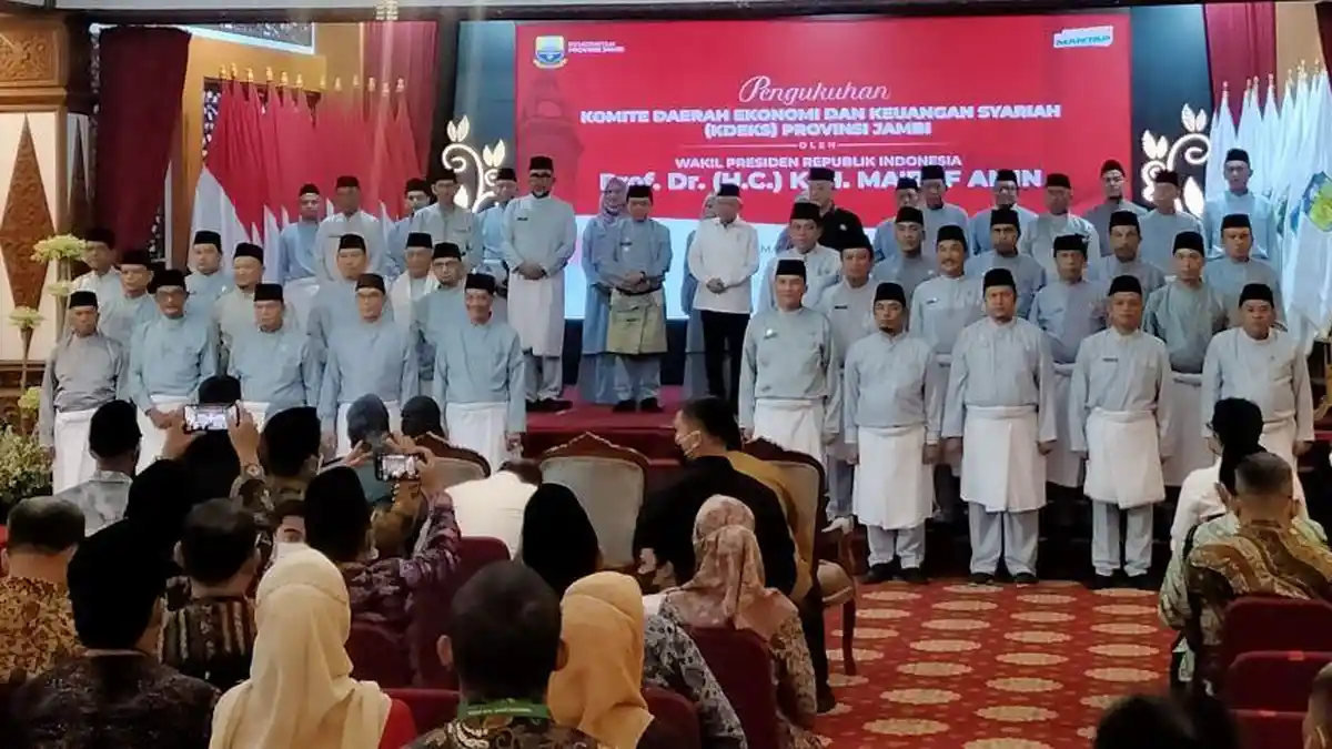 Saksikan Pengukuhan KDEKS di Jambi, Wapres Beberkan Potensi yang Bisa Digali Lebih Optimal