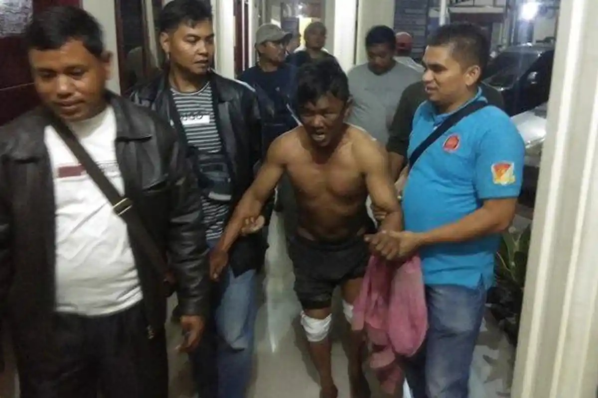 Nyolong Mobil, Ucok Tak Sadar di Belakang Ada Penumpang, Nekat Todongkan Pisau, Ucok Ditembak Polisi