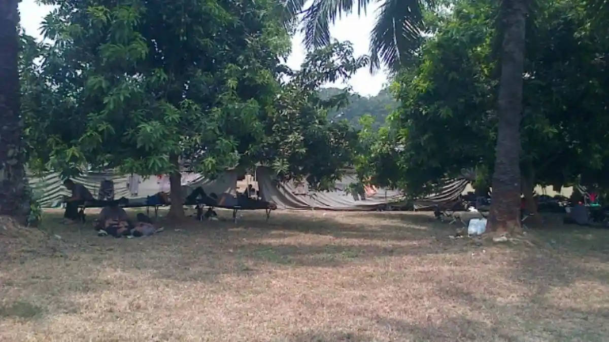 Jaga Pelantikan Presiden, Pasukan Mabes Polri Dirikan Tenda di DPR/MPR