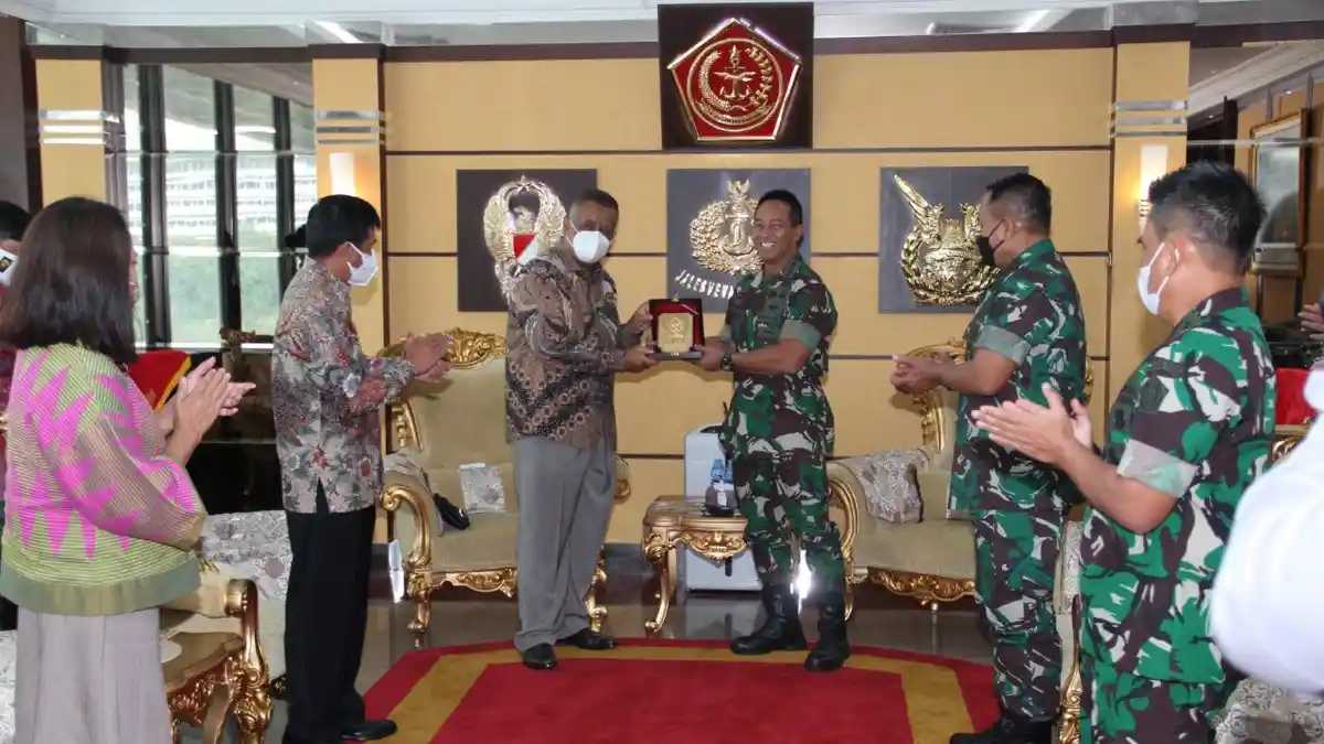 Diskusi Bersama Panglima TNI, Rektor Universitas Indonesia Bahas Penguatan Kerjasama UI-TNI