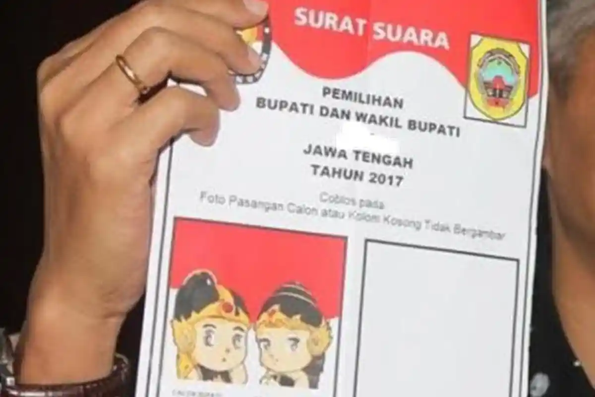 Gerakan Dukung Kotak Kosong Marak di Brebes, Pasang Baliho Besar Hingga Cat Semprot di Jalan