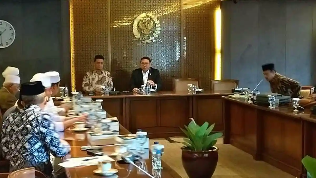 Panitia Acara Reuni 212 Bertemu Pimpinan DPR Fadli Zon