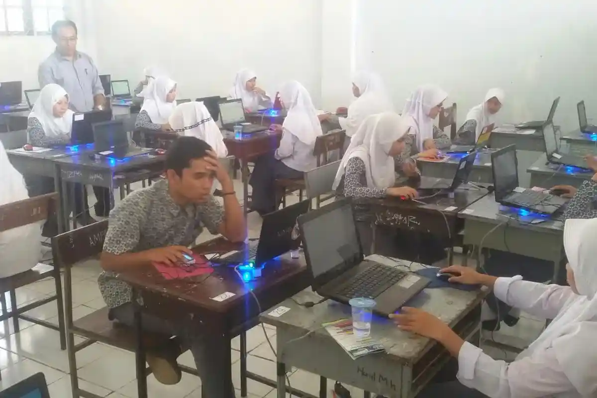 Hanya Satu Sekolah yang Siap Ujian Online Berbasis Komputer di Bulukumba