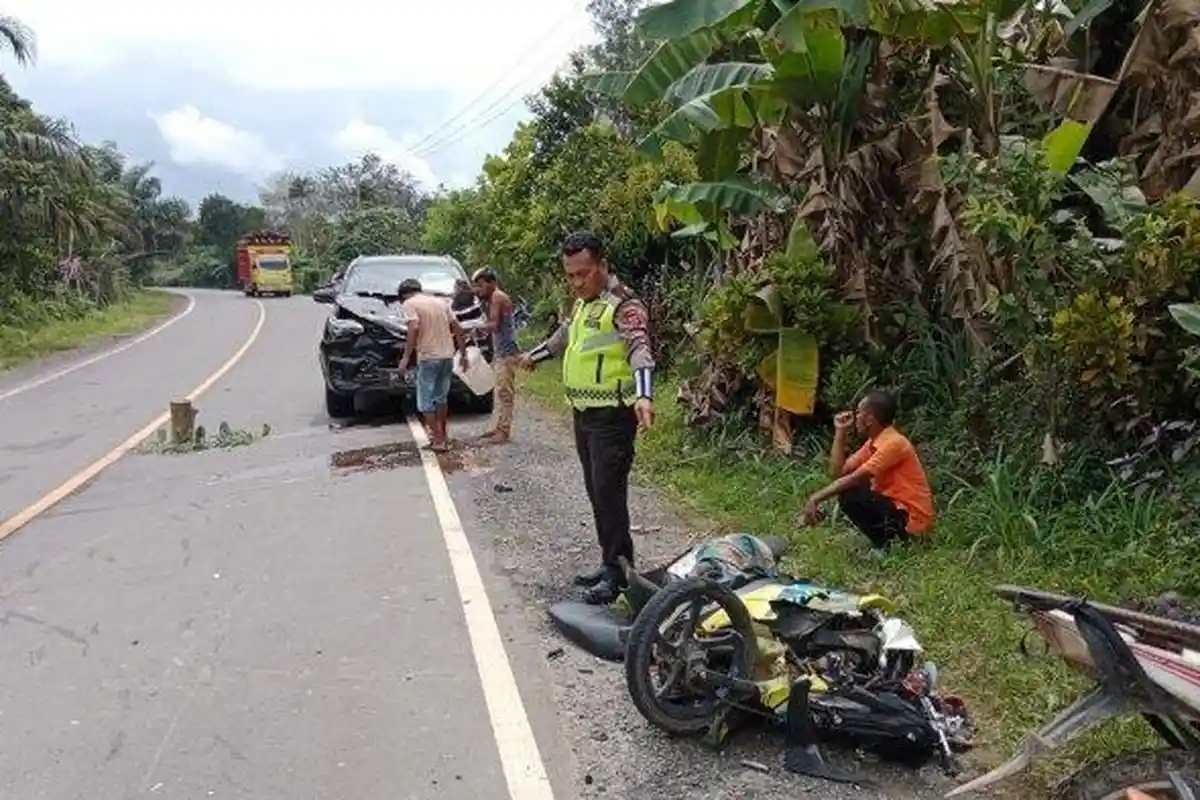 Miris, Wakil Ketua DPRD Tanjabbar Tinggalkan Korban Kecelakaan yang Dia Tabrak demi Kejar Pesawat
