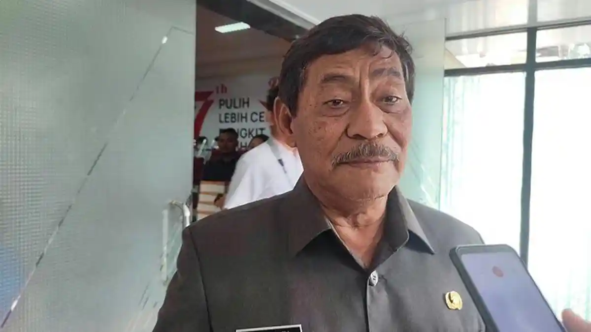 Bupati Belitung, Sahani Saleh Pemimpin Berpengaruh di Media Digital Versi IDEAS 2023