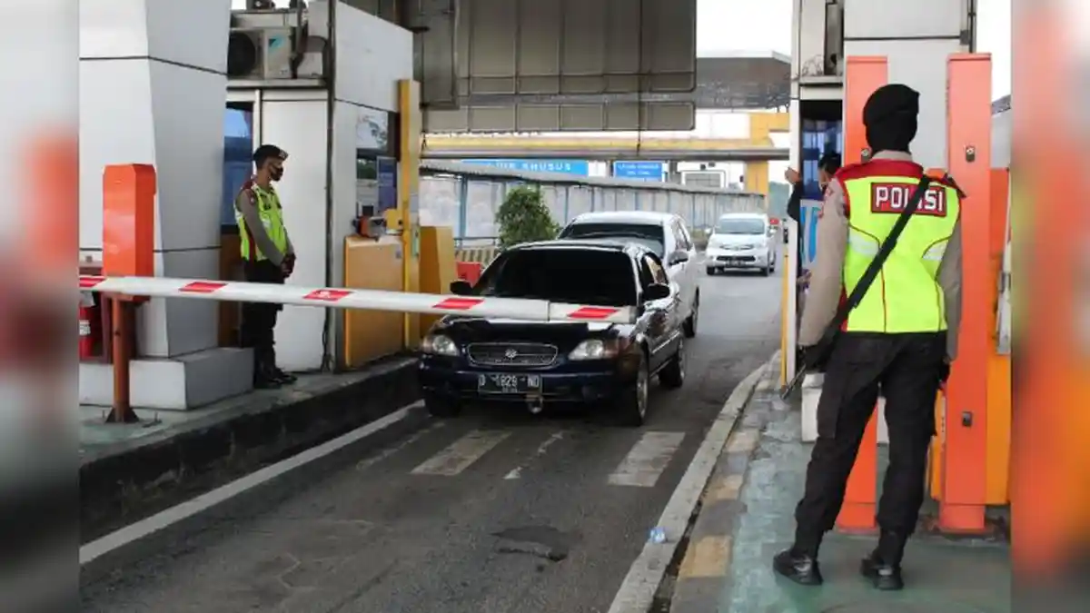 H-3 Lebaran, Volume Kendaraan di Exit Tol Cileunyi Turun 50 Persen Dibanding Tahun Lalu