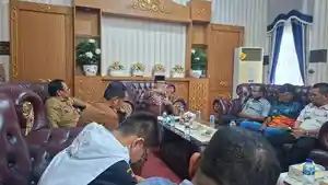TRK-kupas-soal-investasi-Rp200-T-ke-wartawan.jpg