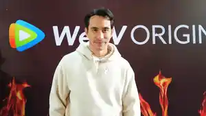 wartakota/Aktor-Darius-Sinathrya-bintangi-web-series-WeTV-bertajuk-Main-Api.jpg