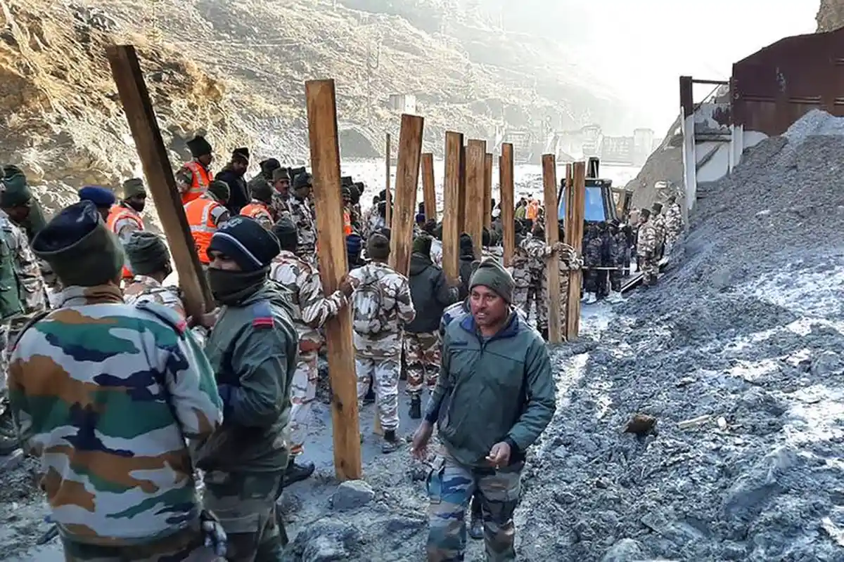 Gletser Longsor Picu Banjir Bandang di India, Korban Tewas Bertambah 18 Orang dan 200 Hilang