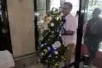 Bunga Duka Cita untuk KPK