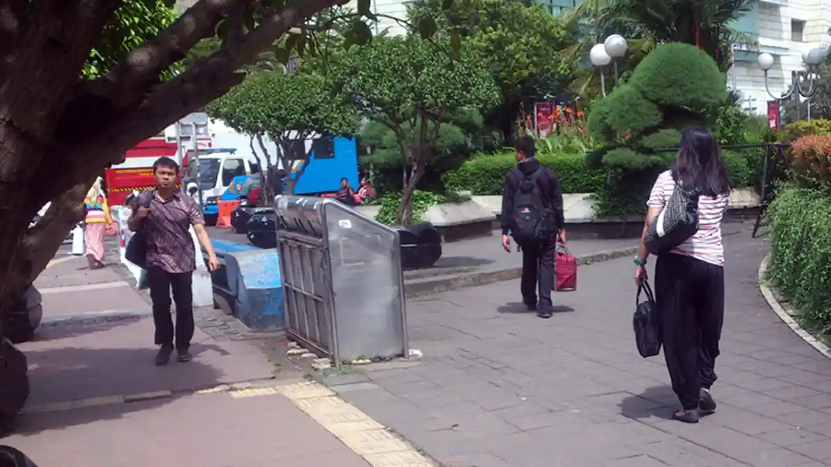 Pengalihan Arus di Jalan Sudirman Bikin Warga Capek