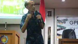 pakar-tata-kota-its-sekaligus-tim-cagar-budaya-kota-surabaya-prof-johan-silas.jpg