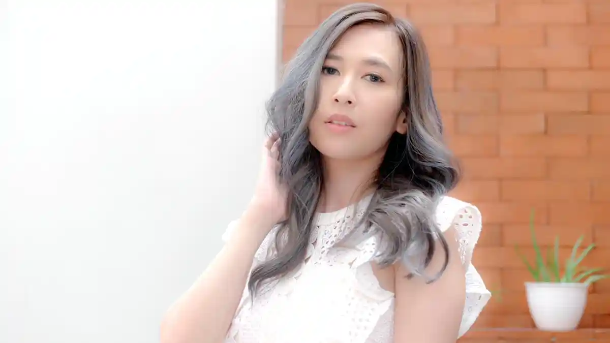 Single 'Sepatu Putih' dari Kartika Wang, Satu Lagu dengan Dua Versi