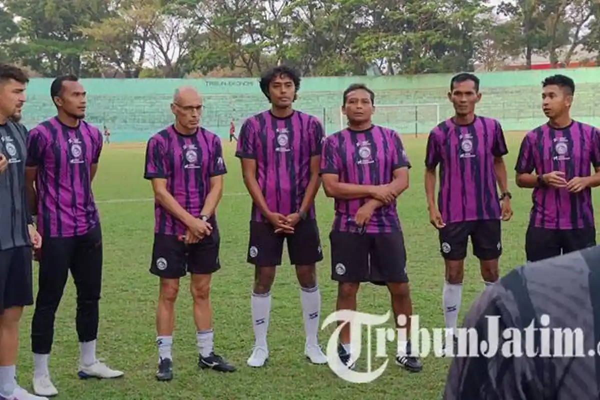 Sangat Paham Kondisi Arema FC, Fernando Valente: Hanya Orang yang Sedikit Gila Mau Terima Tantangan