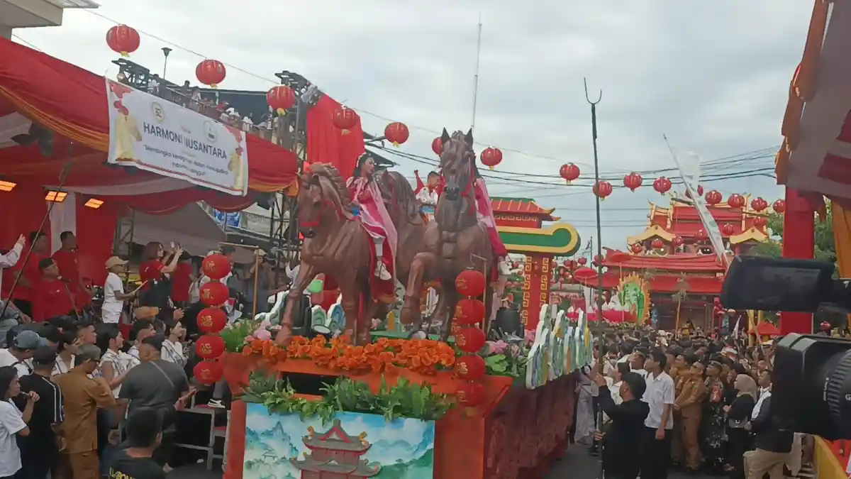 Serba-Serbi Cap Go Meh 2026 di Manado, Aksi Tang Sin hingga Harmoni Toleransi Warnai Perayaan