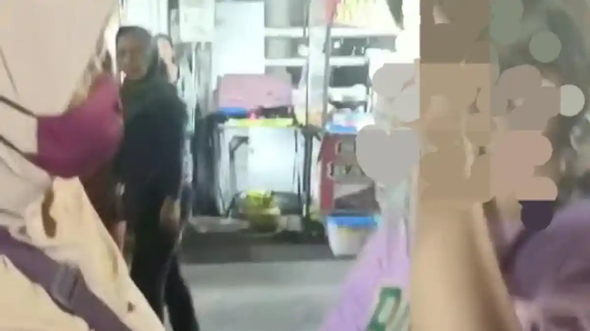 Begini Cara Mahasiswi Ini Tipu Pedagang di Alun-alun Purwokerto Pakai QRIS Palsu