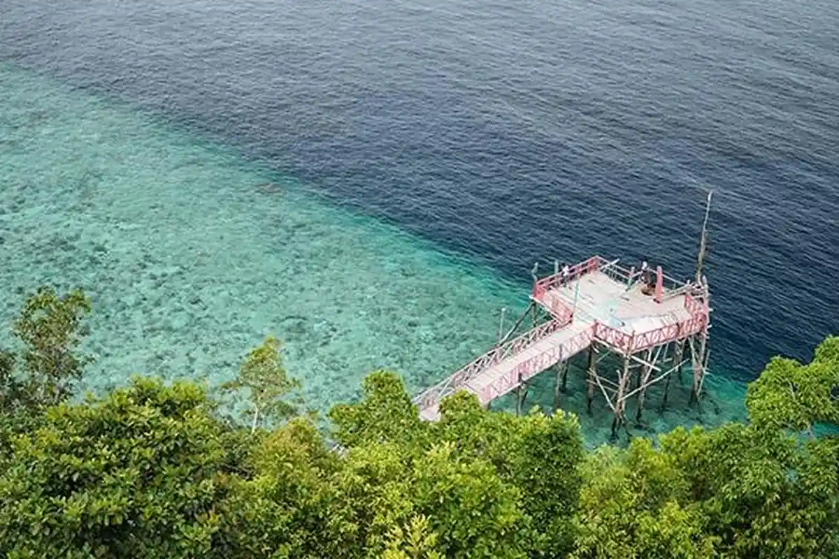 Rekomendasi 8 Destinasi Wisata Papua di Biak untuk Libur Natal dan Tahun Baru